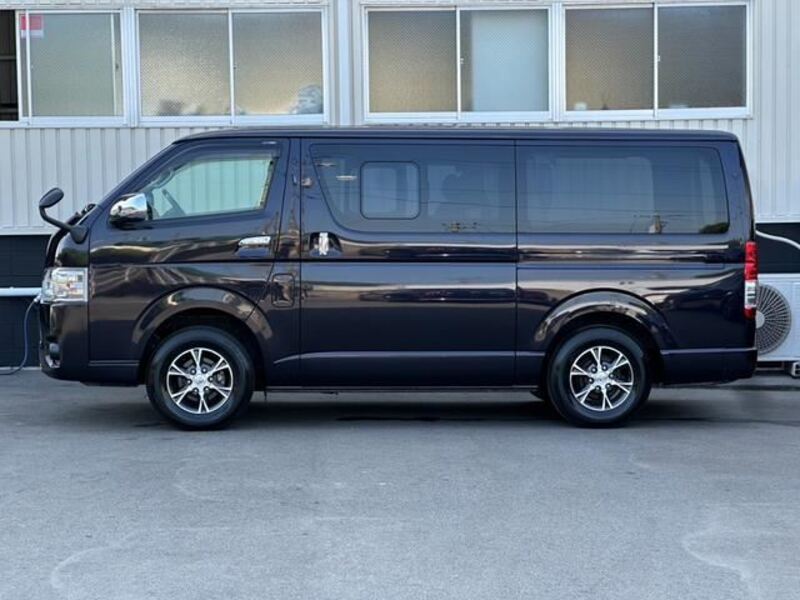 HIACE