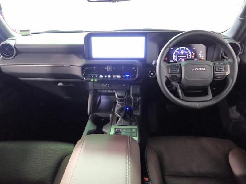 LAND CRUISER 250