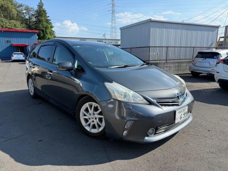 PRIUS ALPHA-0