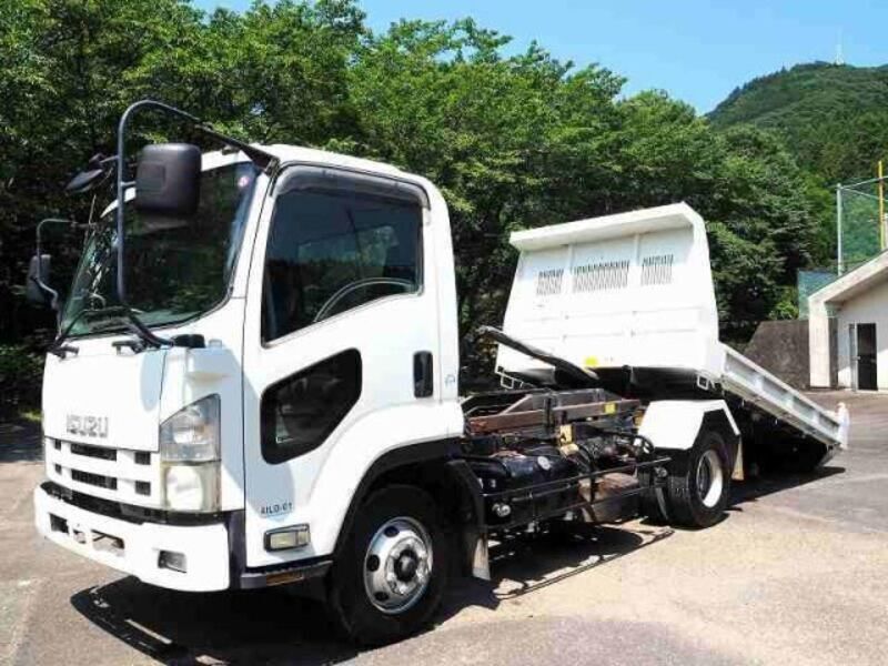 ISUZU FORWARD