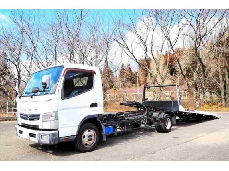 MITSUBISHI CANTER