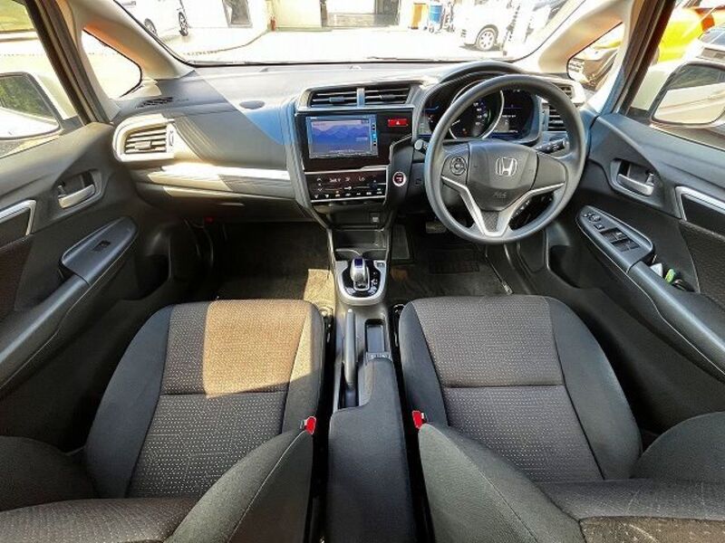 FIT HYBRID