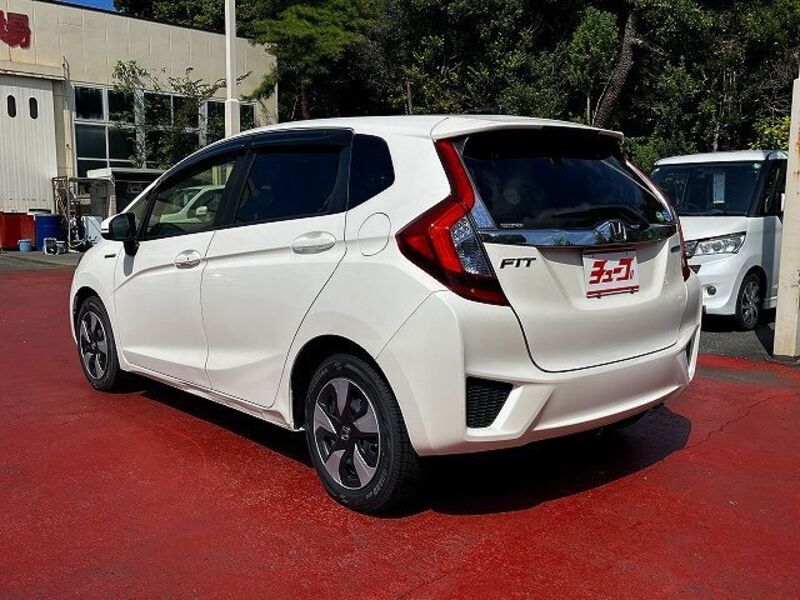 FIT HYBRID
