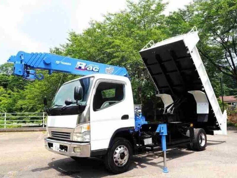 MITSUBISHI CANTER