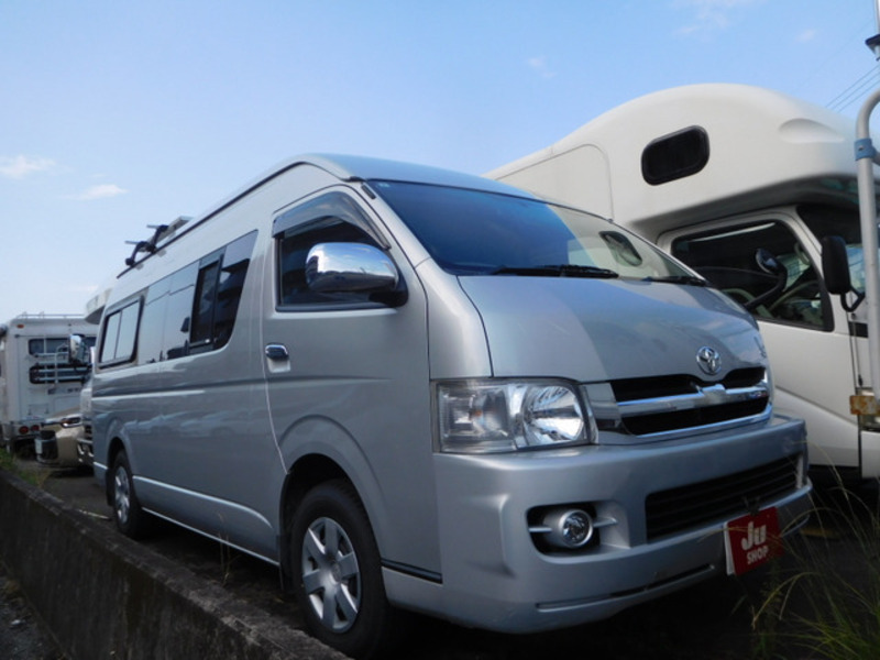 HIACE