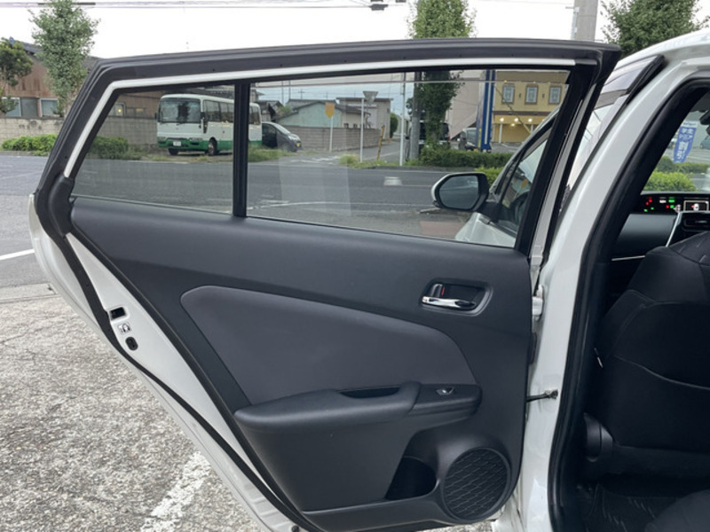PRIUS PHV