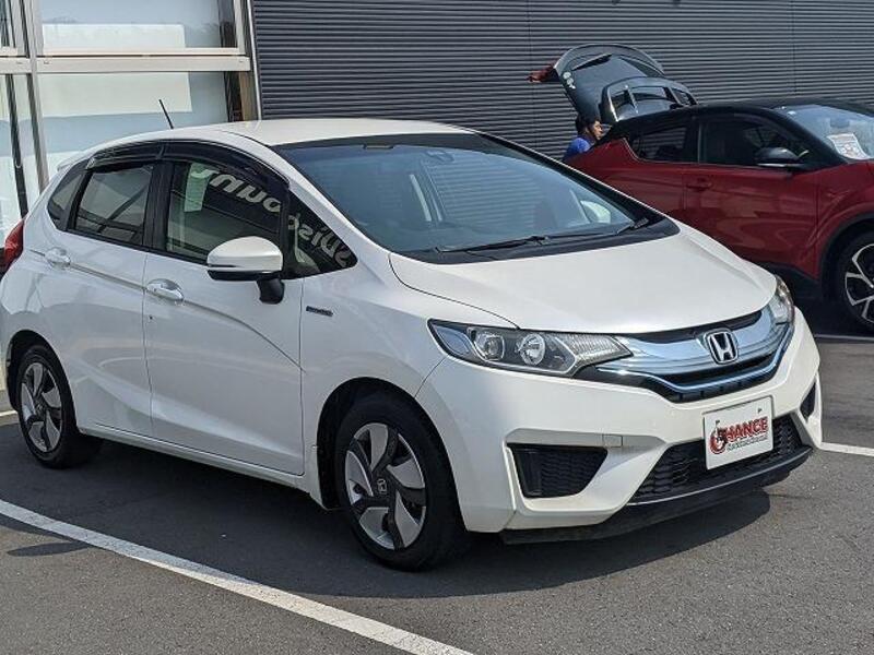 FIT HYBRID