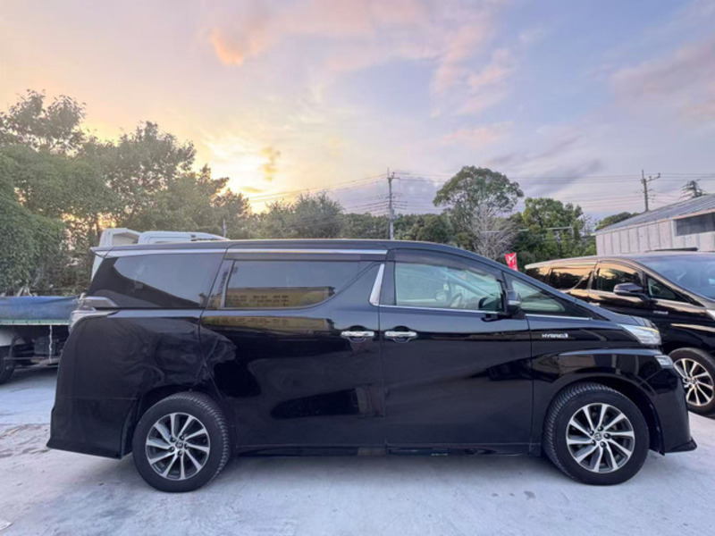 VELLFIRE