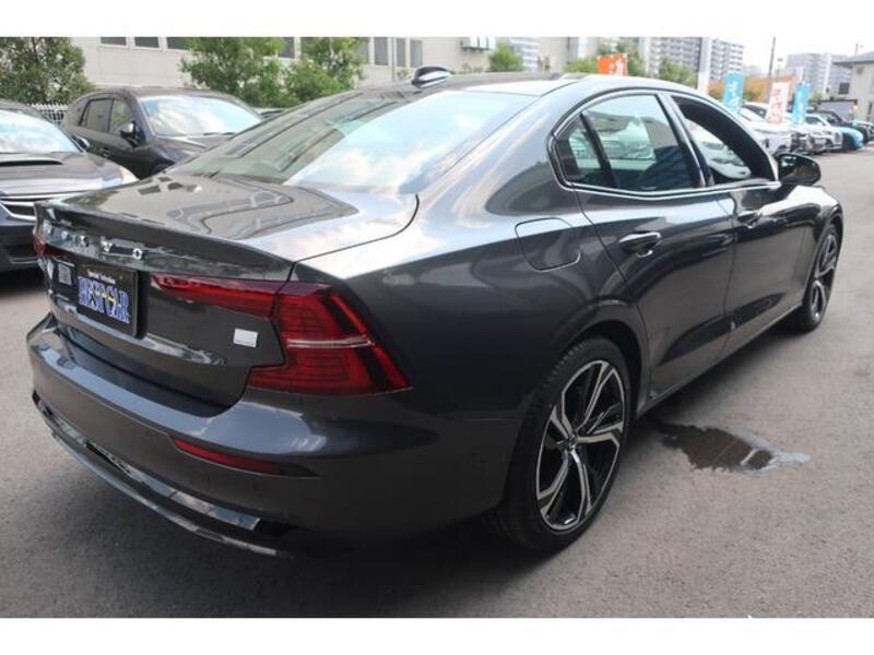 S60