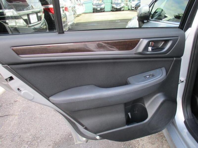 LEGACY B4