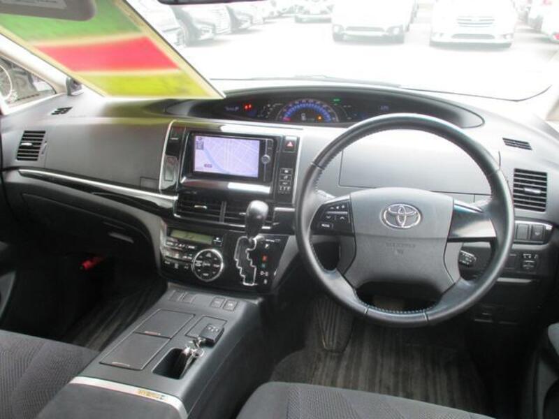 ESTIMA HYBRID
