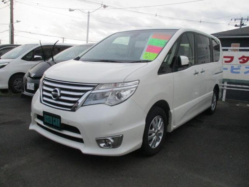 NISSAN SERENA