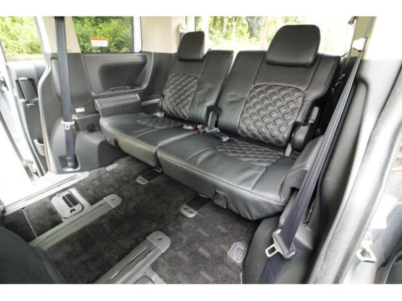 DELICA D5