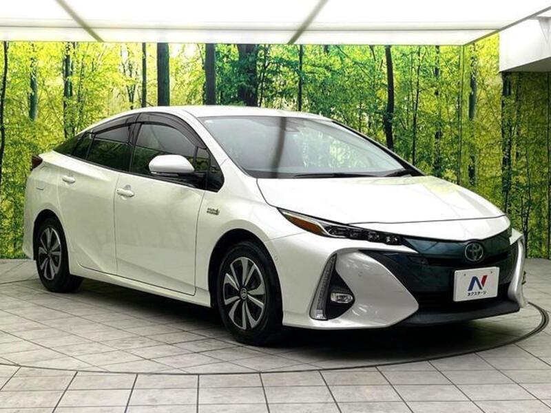 PRIUS PHV