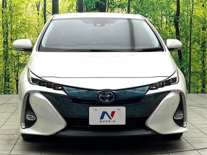 PRIUS PHV
