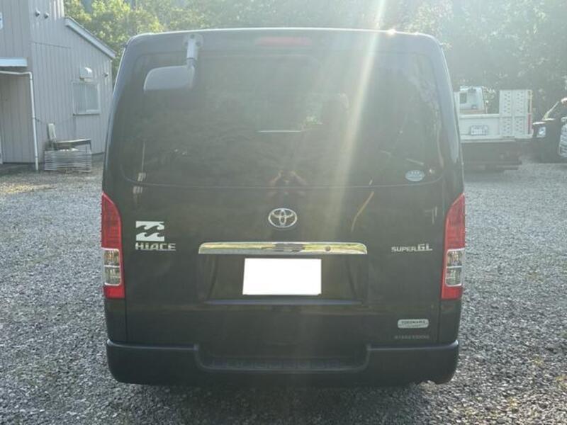 HIACE VAN