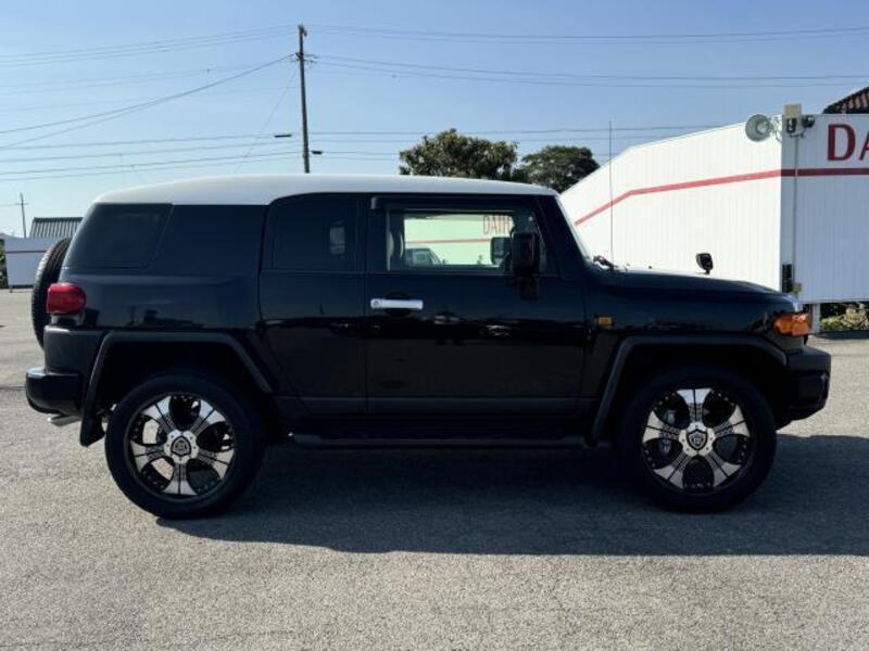 FJ CRUISER