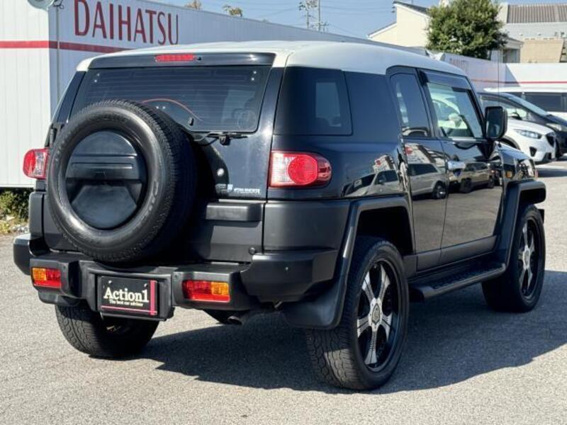 FJ CRUISER