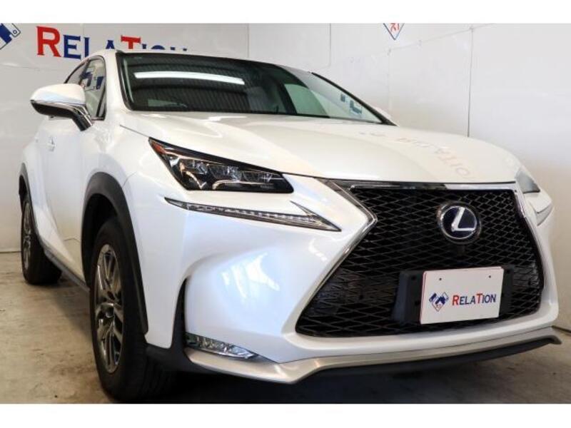 LEXUS NX