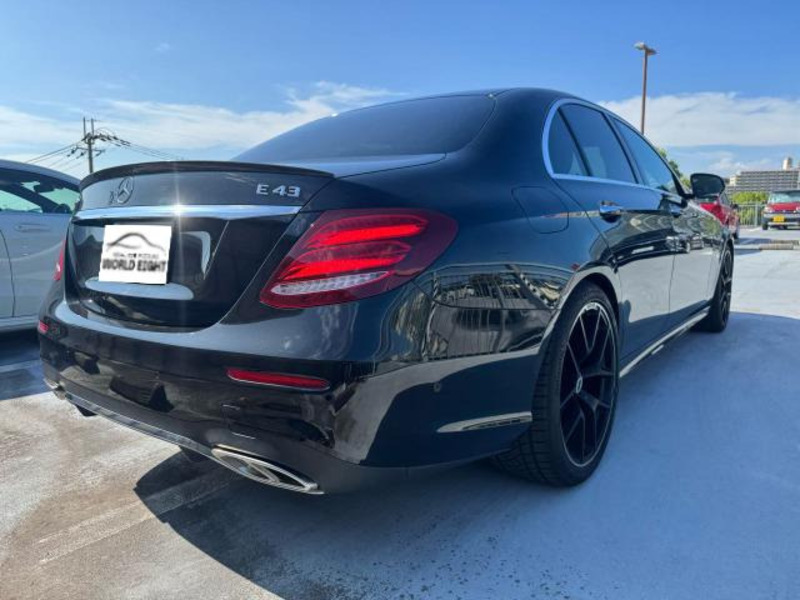 E-CLASS