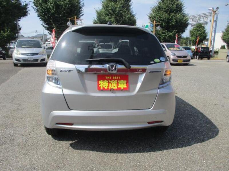 FIT HYBRID