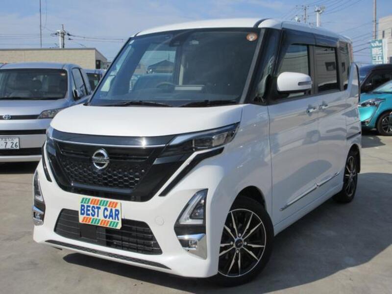 NISSAN ROOX