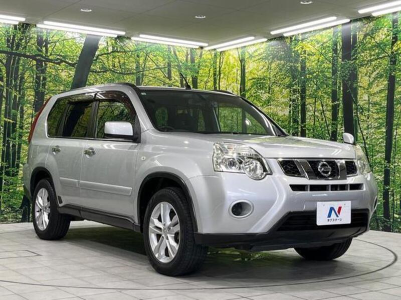 X-TRAIL