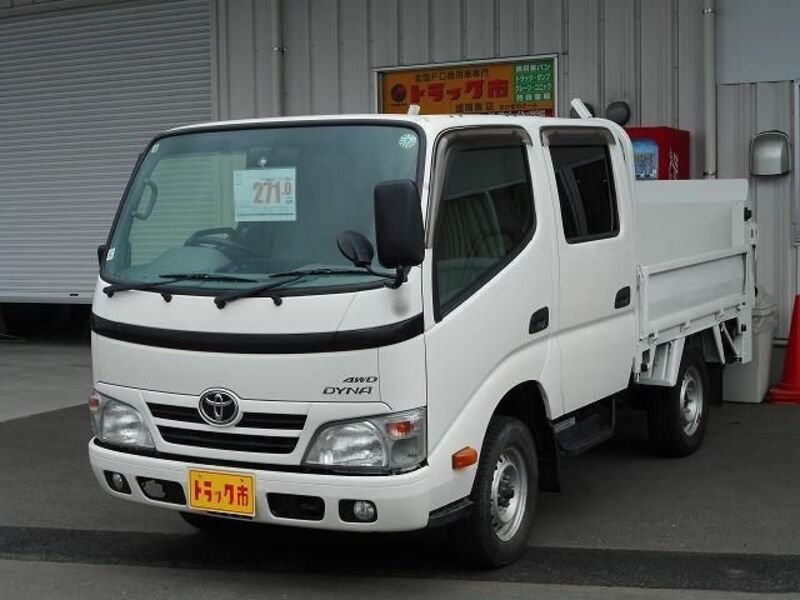 TOYOTA DYNA