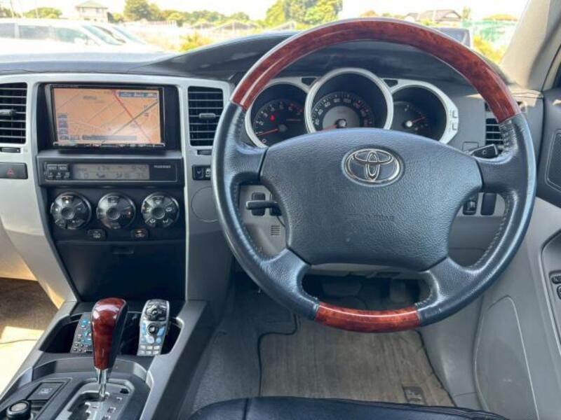 HILUX SURF