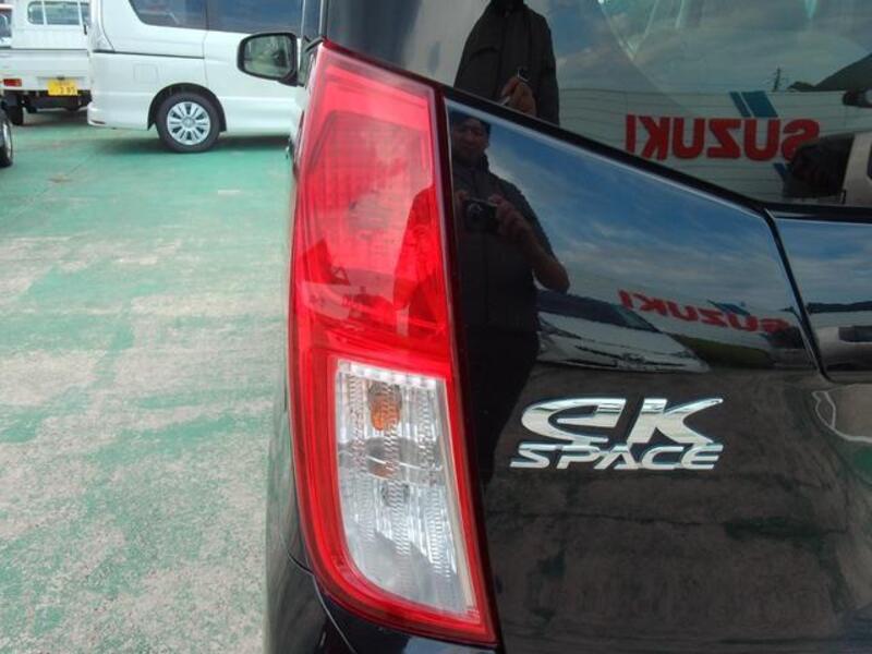 EK SPACE