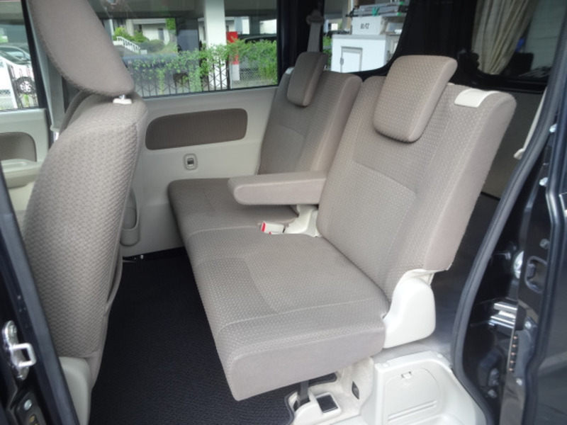 MINICAB VAN