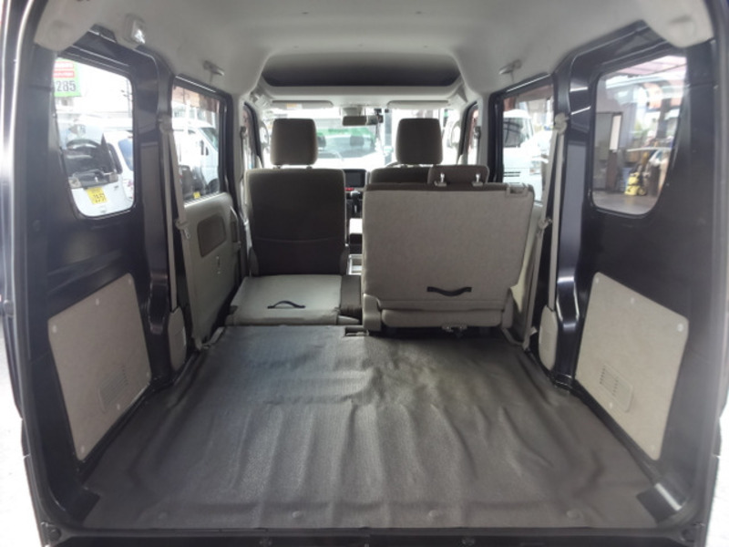 MINICAB VAN