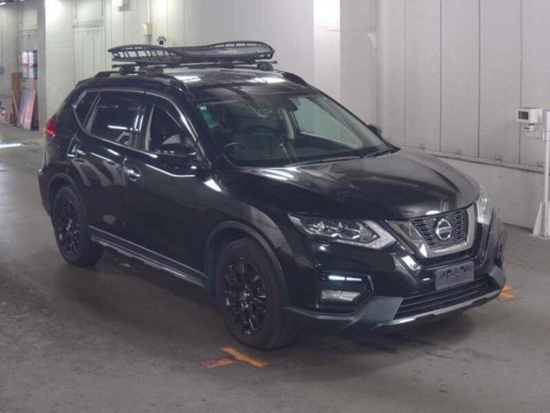 X-TRAIL