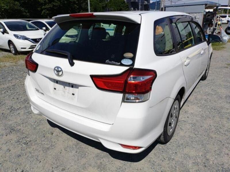 COROLLA FIELDER