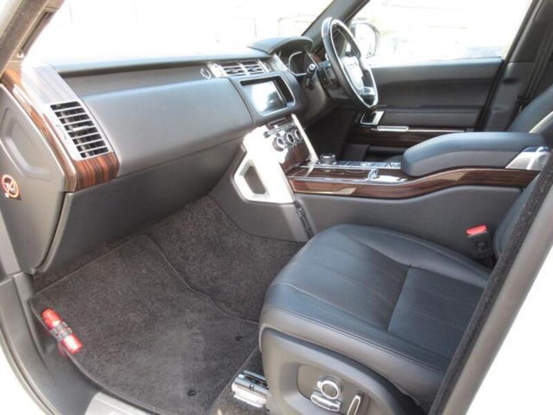 RANGE ROVER