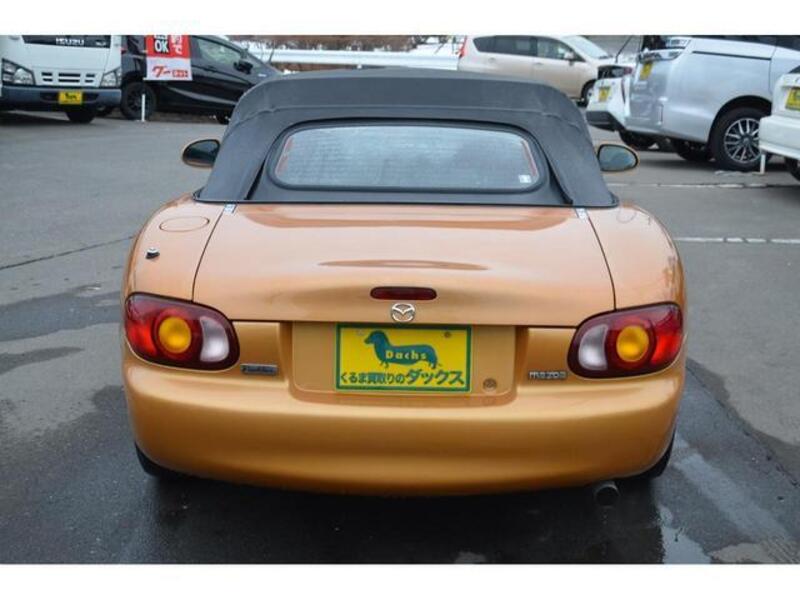 ROADSTER