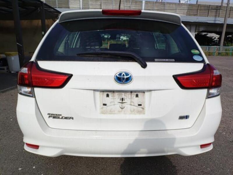COROLLA FIELDER
