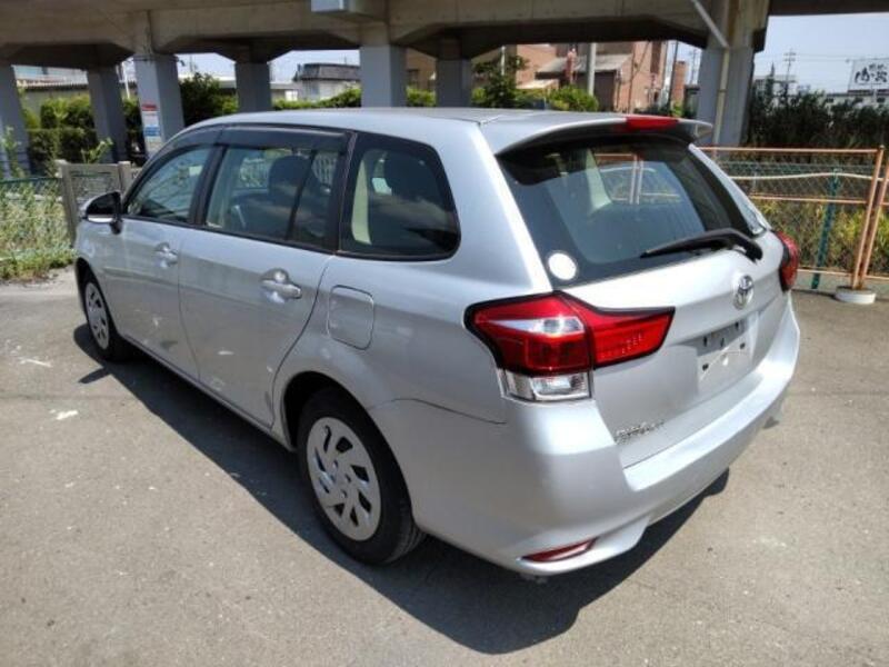 COROLLA FIELDER
