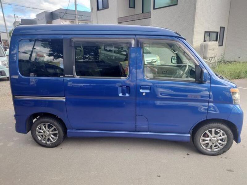 ATRAI WAGON