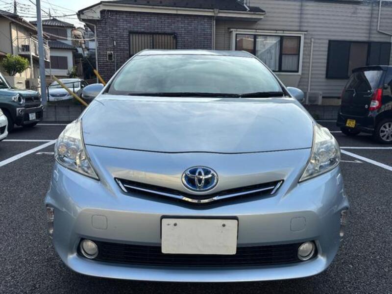 PRIUS ALPHA