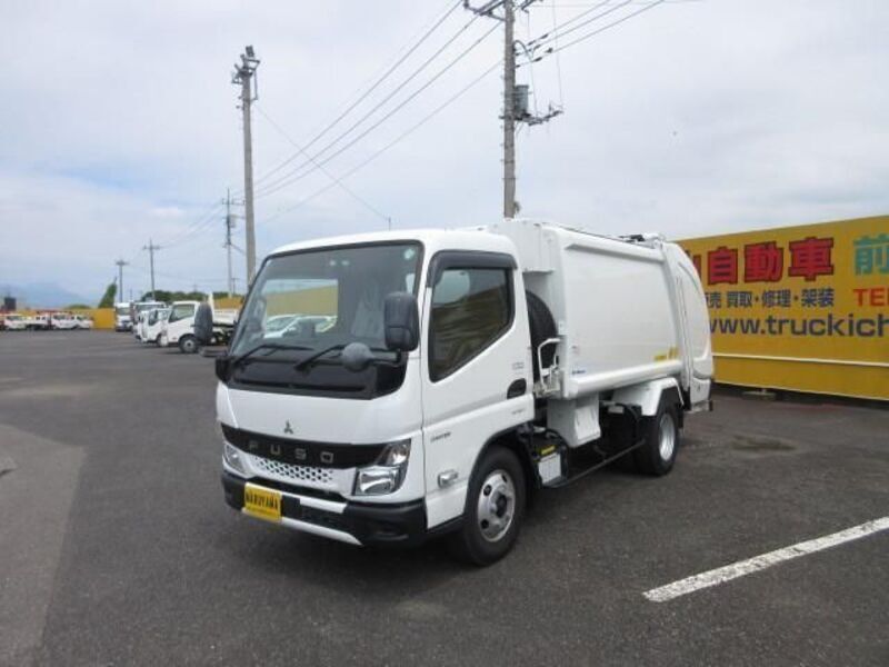 MITSUBISHI CANTER