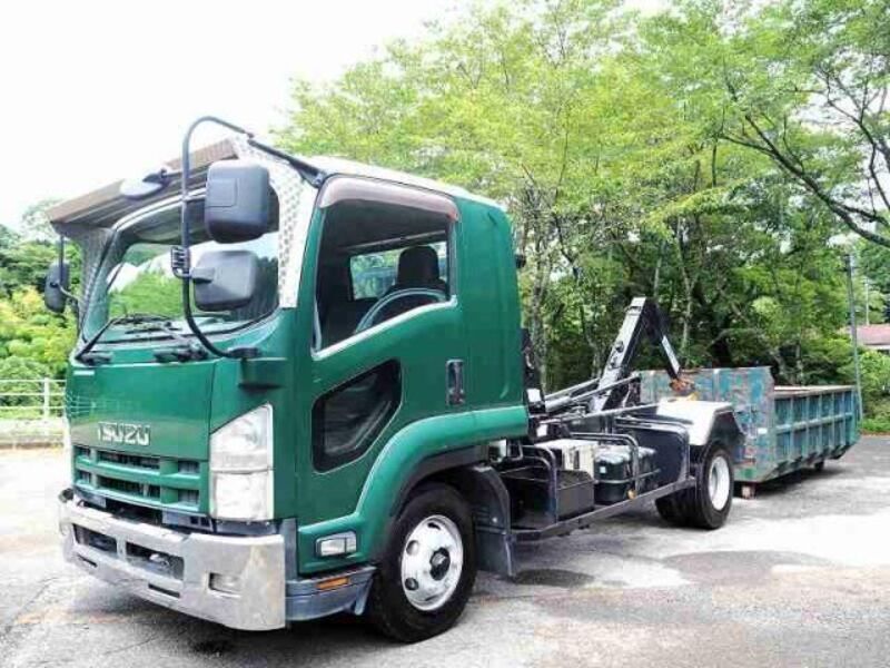 ISUZU FORWARD