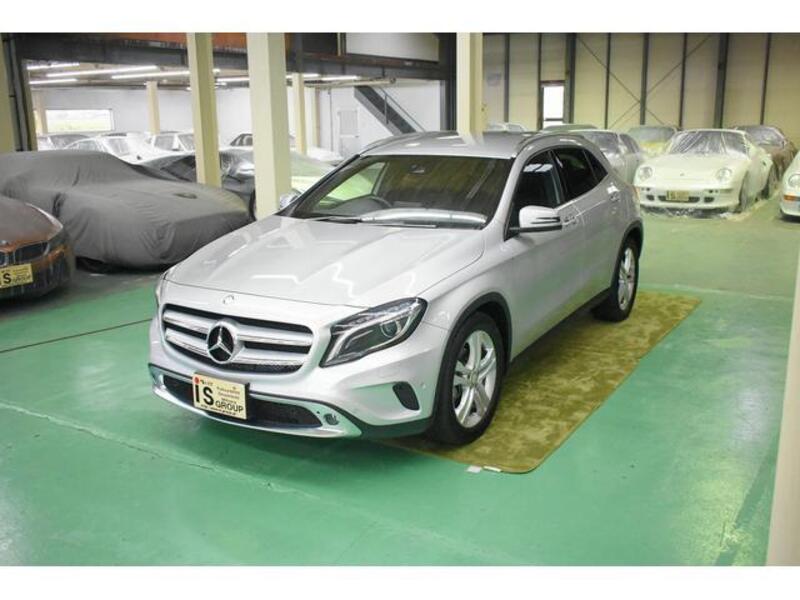 MERCEDES-BENZ GLA CLASS