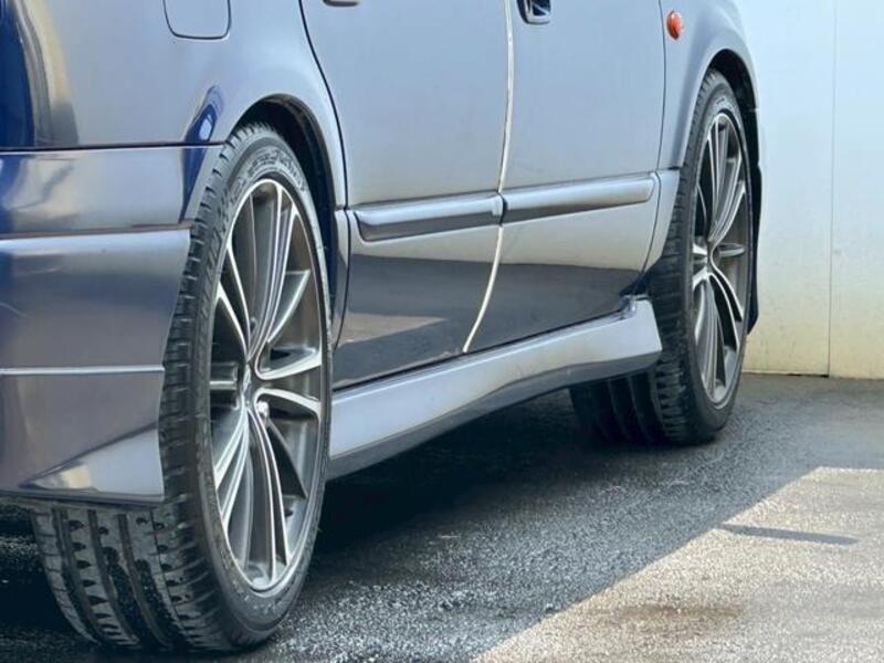 LEGACY B4
