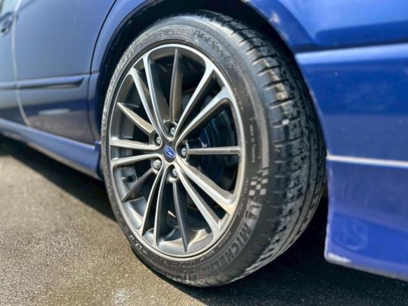 LEGACY B4