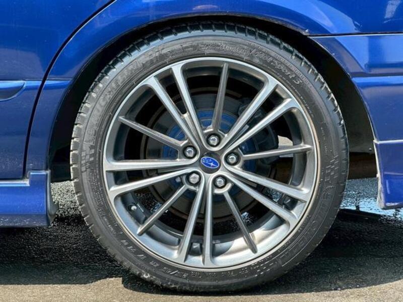 LEGACY B4