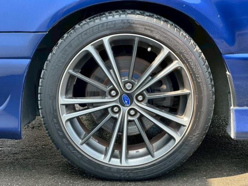 LEGACY B4