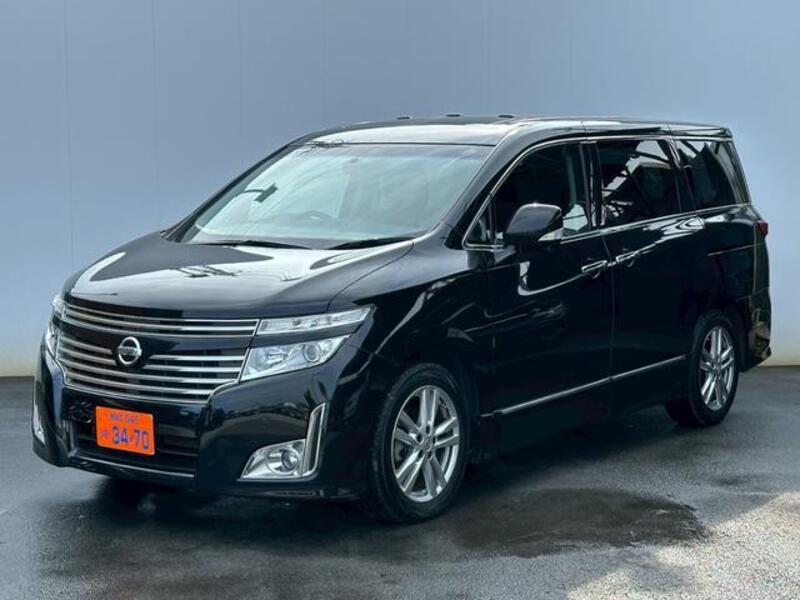 NISSAN ELGRAND