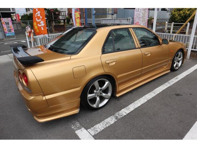 SKYLINE