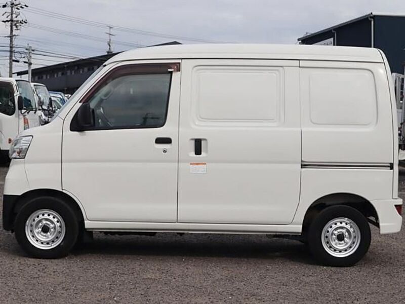 HIJET VAN